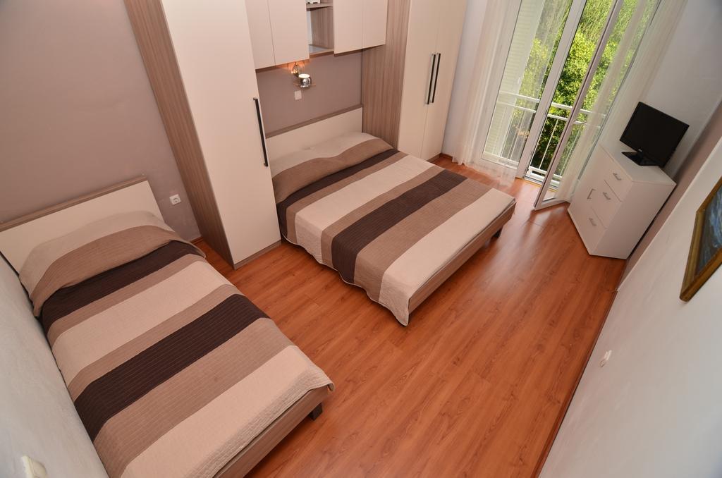 Apartments Sonja Tucepi Luaran gambar