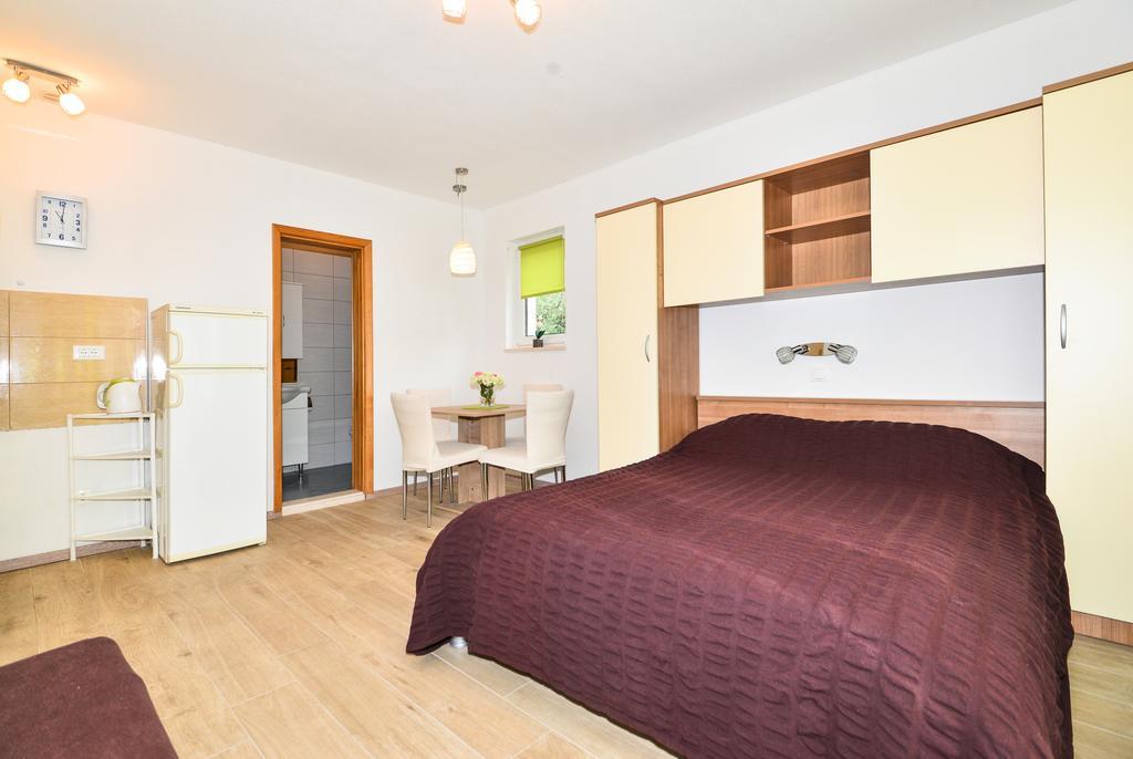 Apartments Sonja Tucepi Luaran gambar