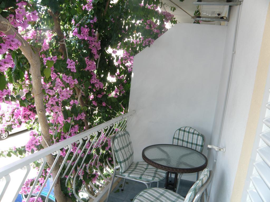 Apartments Sonja Tucepi Bilik gambar